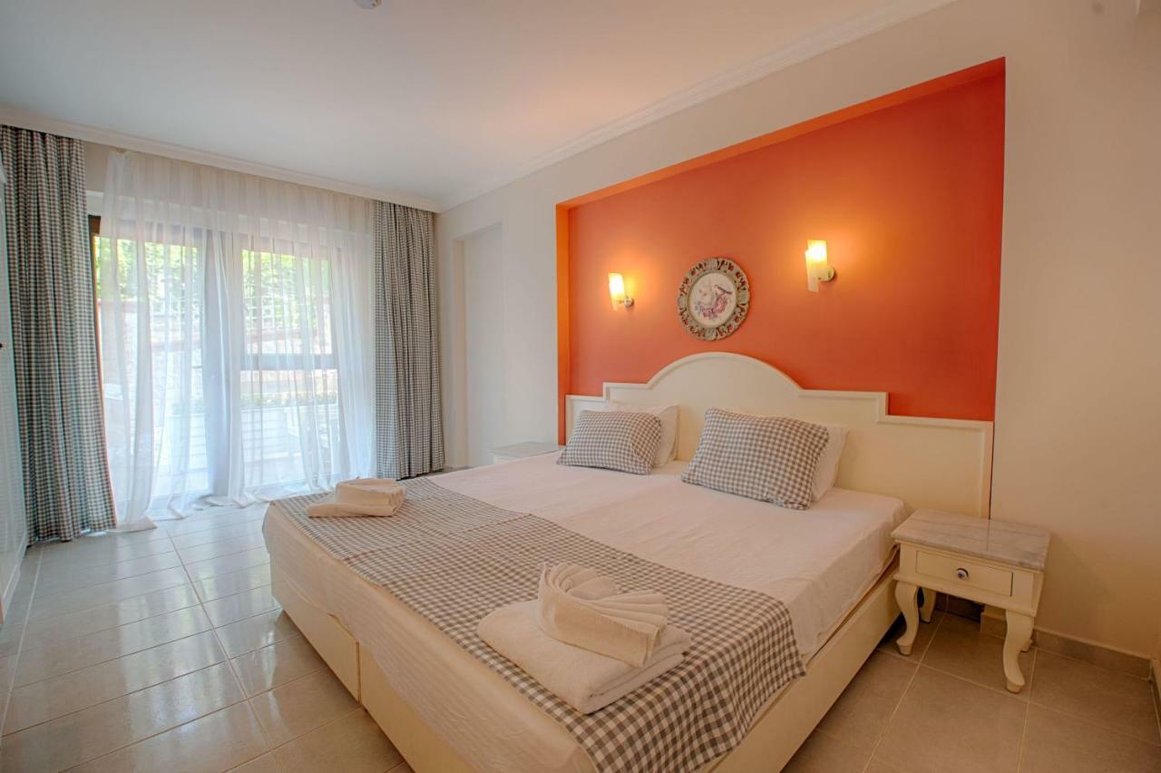 S3 Hotels Orange Ölüdeniz Exterior foto